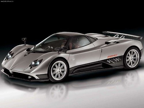 Pagani-Zonda_F_2005_800x600_wallpaper_04.jpg